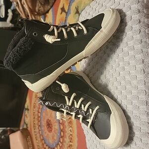 New Sperry Topsiders